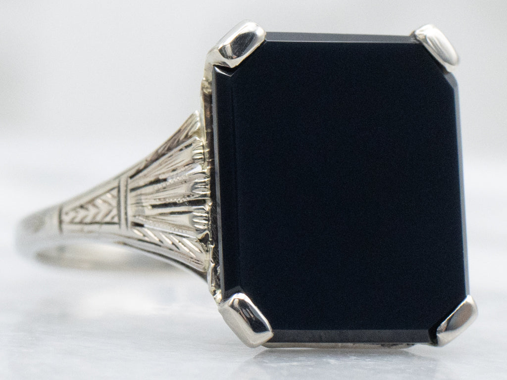 Antique Black Onyx White Gold Solitaire Ring