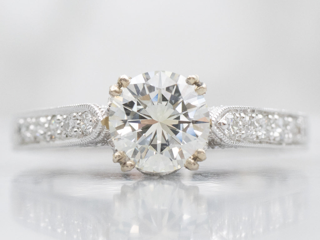 White Gold Round Brilliant Diamond Engagement Ring with Diamond Accents
