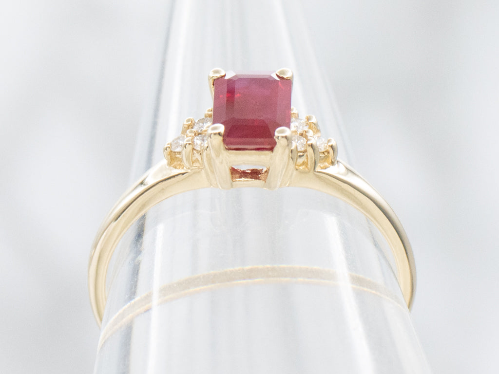 Classic Ruby and Diamond Yellow Gold Ring