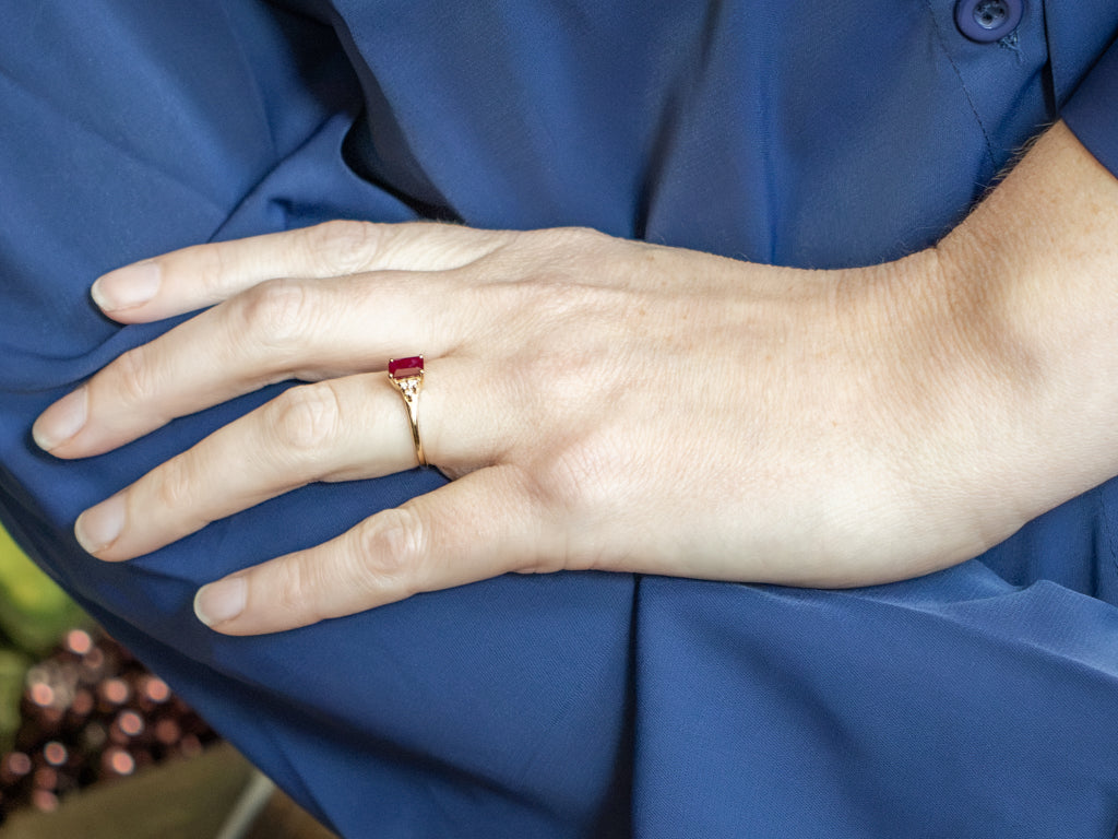 Classic Ruby and Diamond Yellow Gold Ring