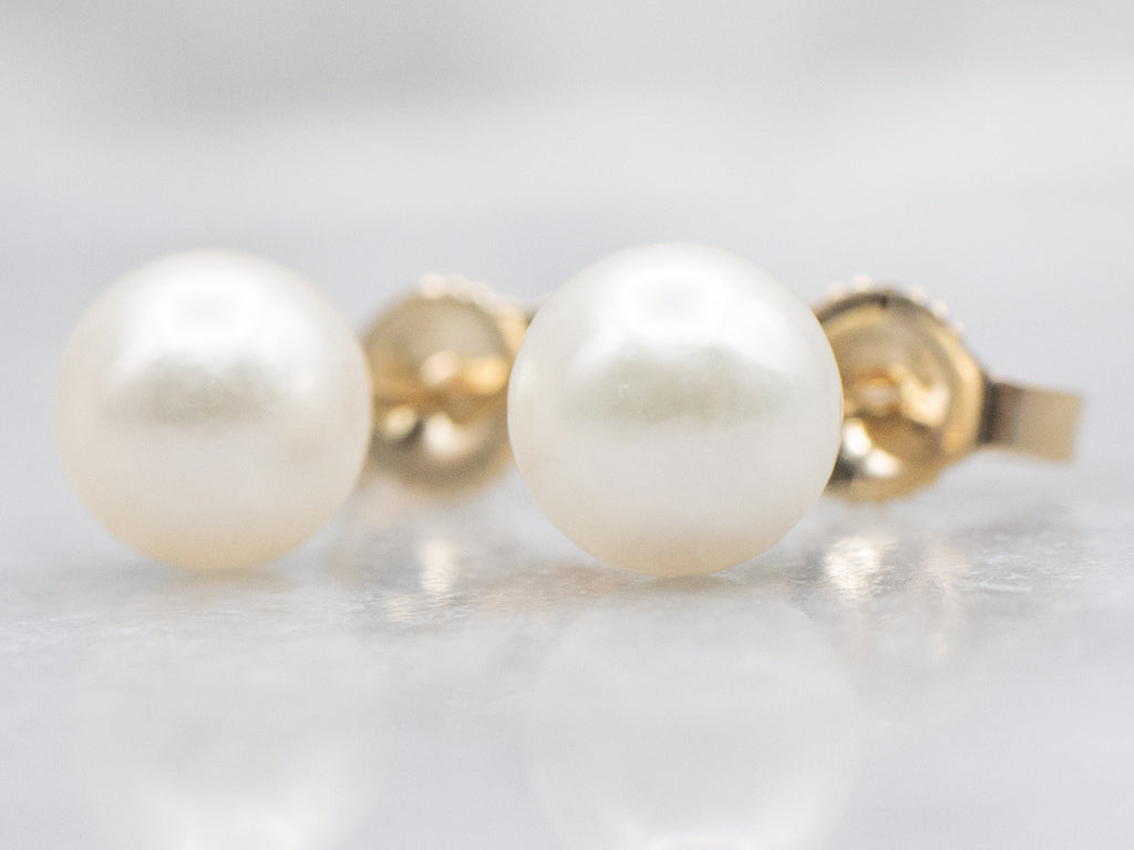 Saltwater Pearl Yellow Gold Stud Earrings