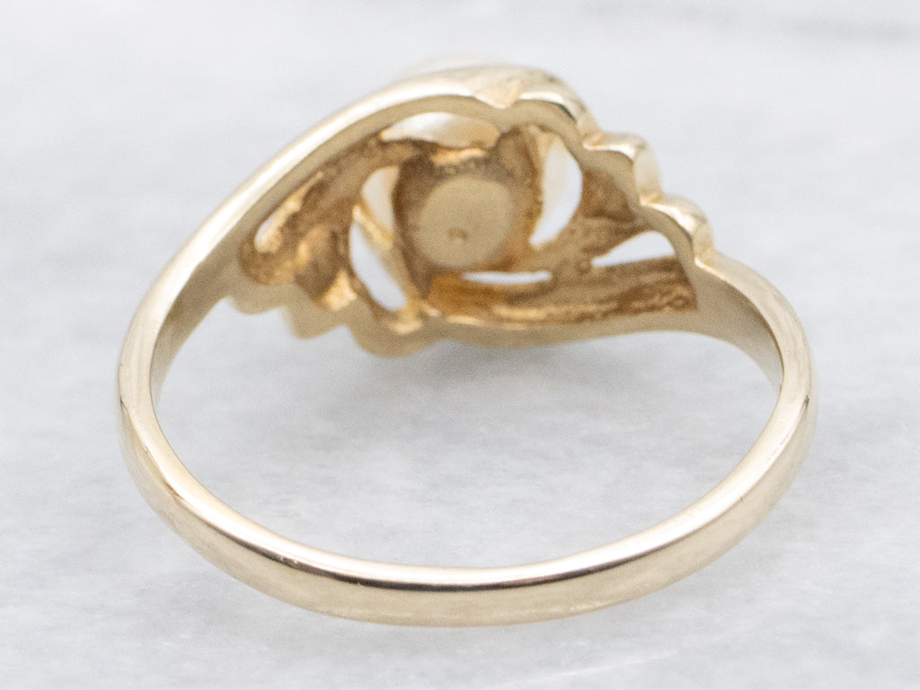 Twisted Gold Saltwater Pearl Solitaire Ring