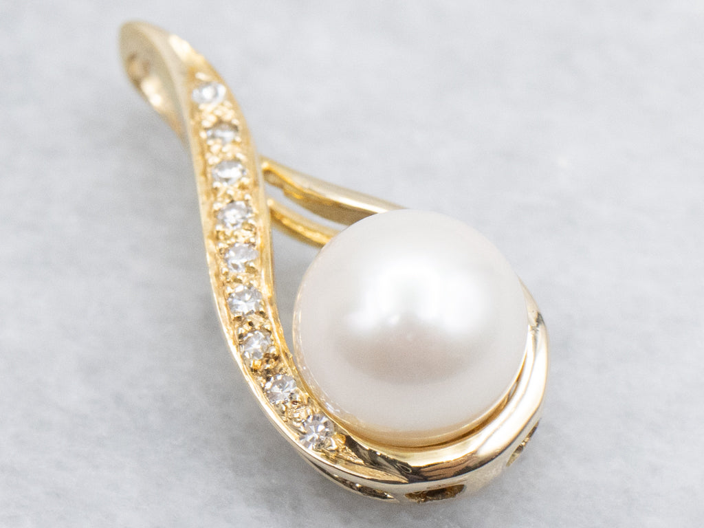 Saltwater Pearl Modern Diamond and Gold Pendant