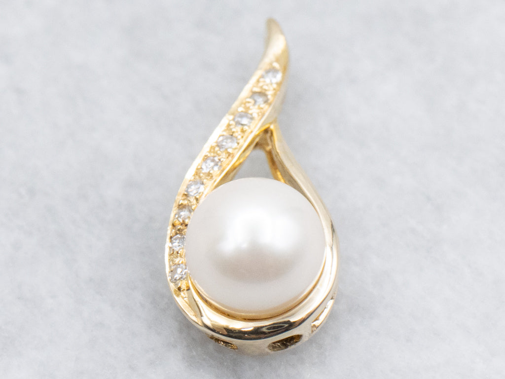 Saltwater Pearl Modern Diamond and Gold Pendant