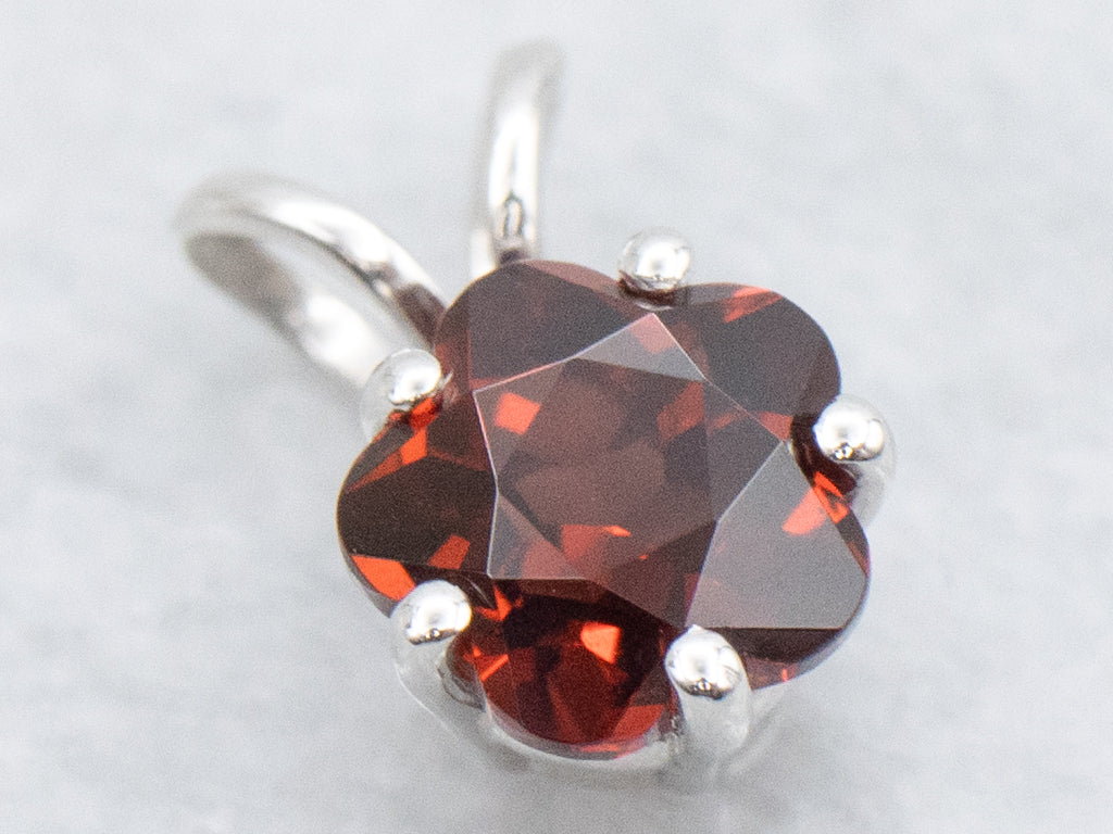 Flower-Cut Garnet White Gold Gemstone Pendant