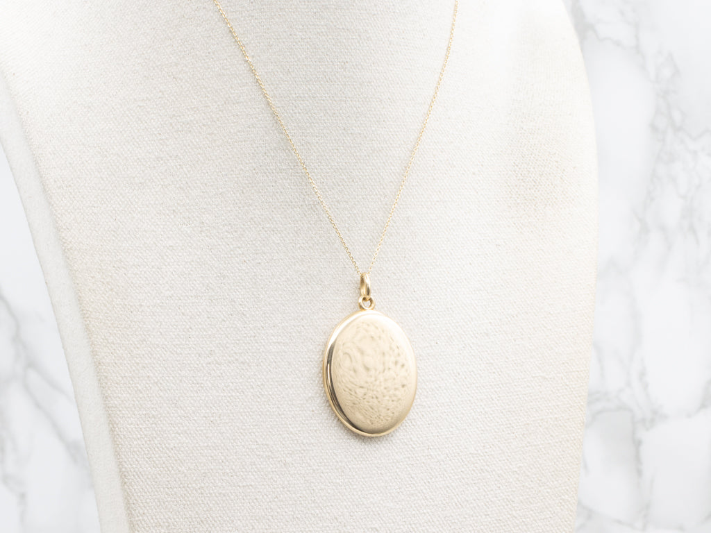 Vintage 18-Karat Gold Tiffany & Company Oval Locket Pendant