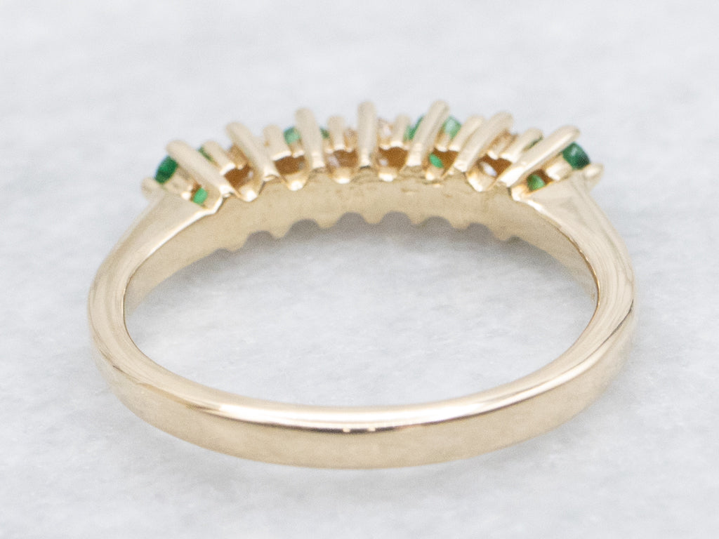 Alternating Diamond and Emerald Gemstone Band
