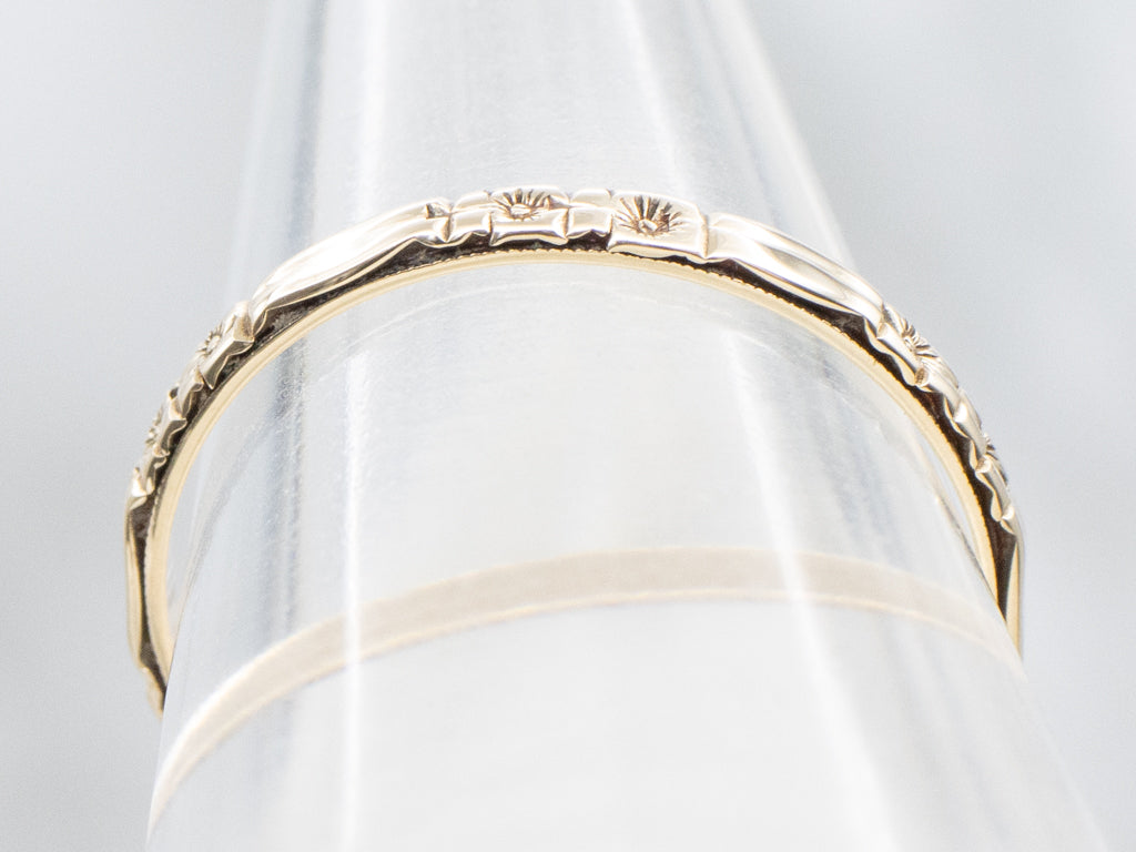 Vintage Yellow Gold Floral Forget-me-Not Patterned Band
