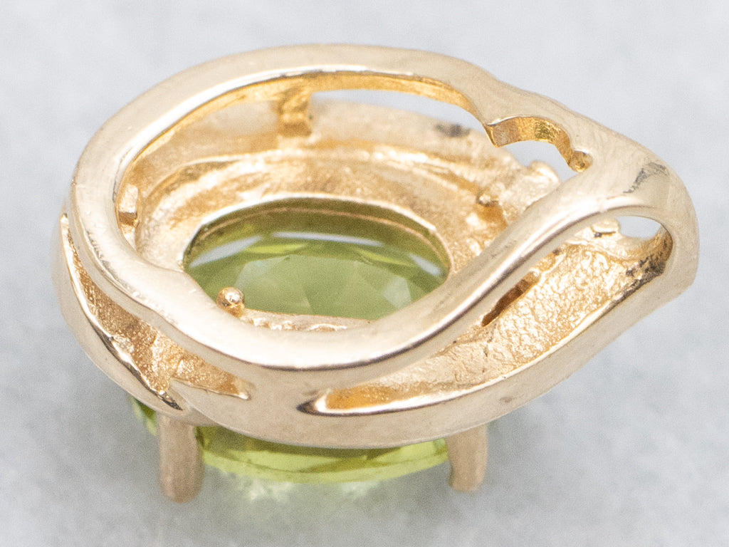 Modern Gold Peridot and Diamond Pendant