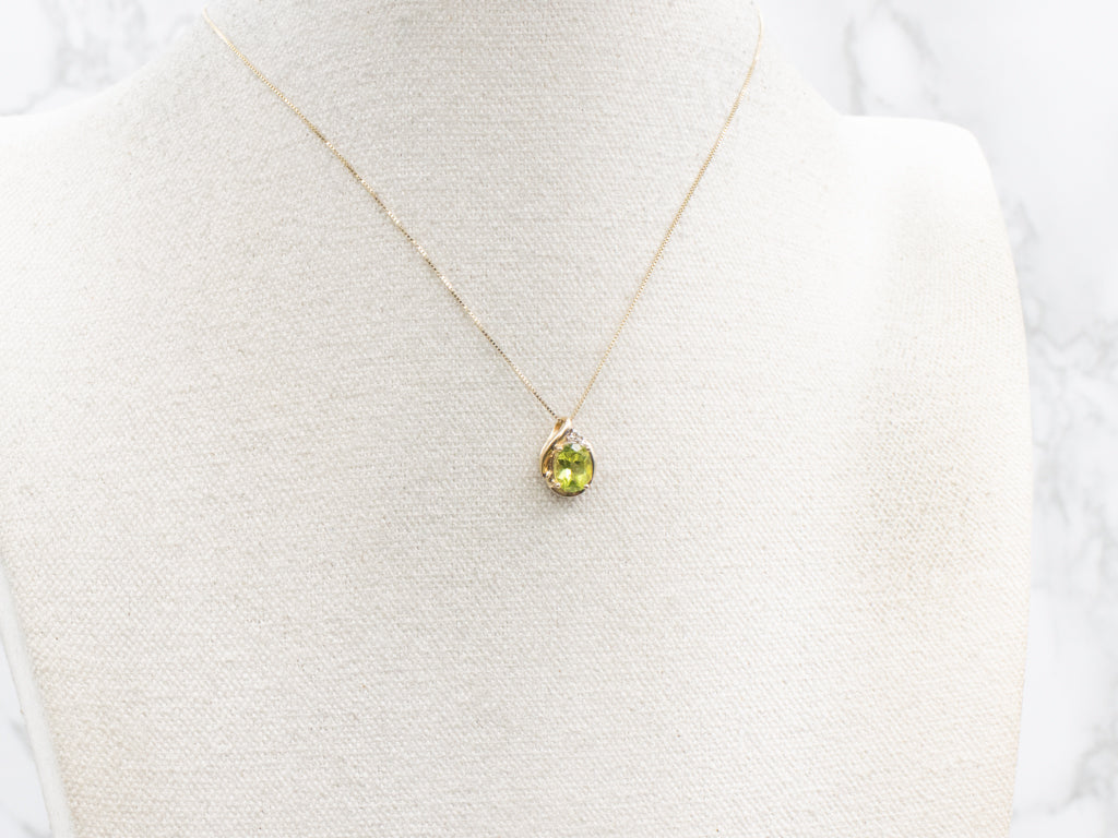 Modern Gold Peridot and Diamond Pendant