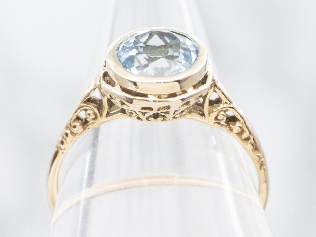 Antique Bezel-Set Aquamarine Gold Filigree Solitaire Ring