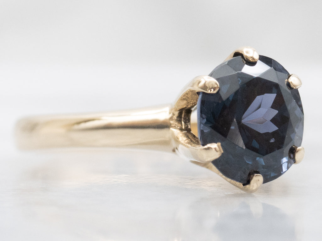 Blue Spinel Oval-Cut Gold Solitaire Ring