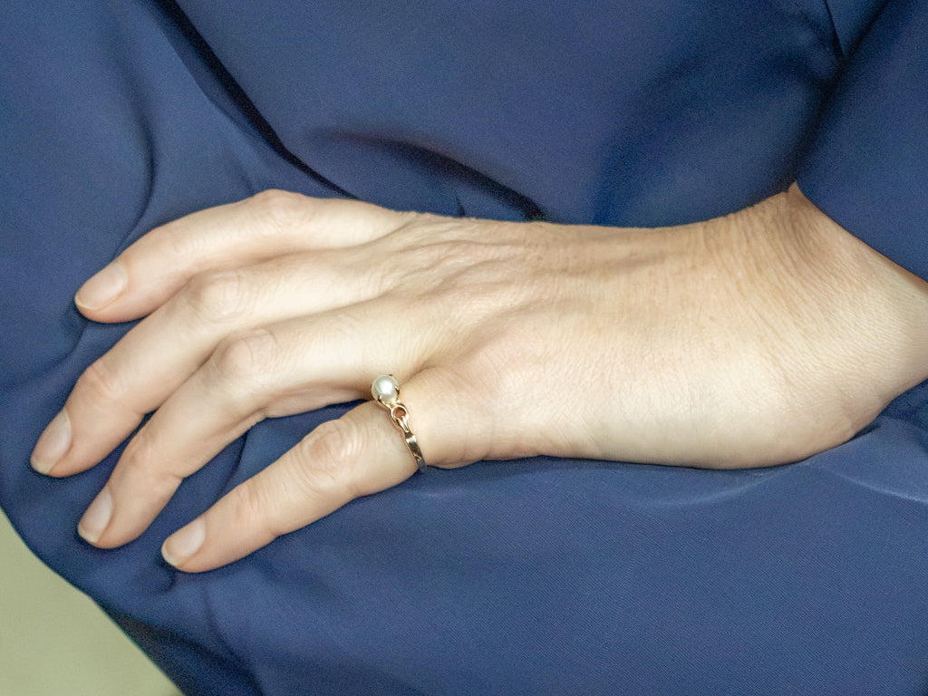 Vintage Yellow Gold Pearl Solitaire Ring