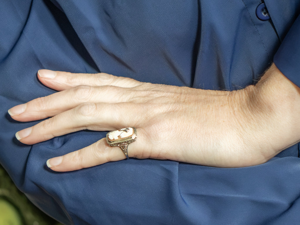Cameo and Diamond Circa 1920 White Gold Filigree Ring