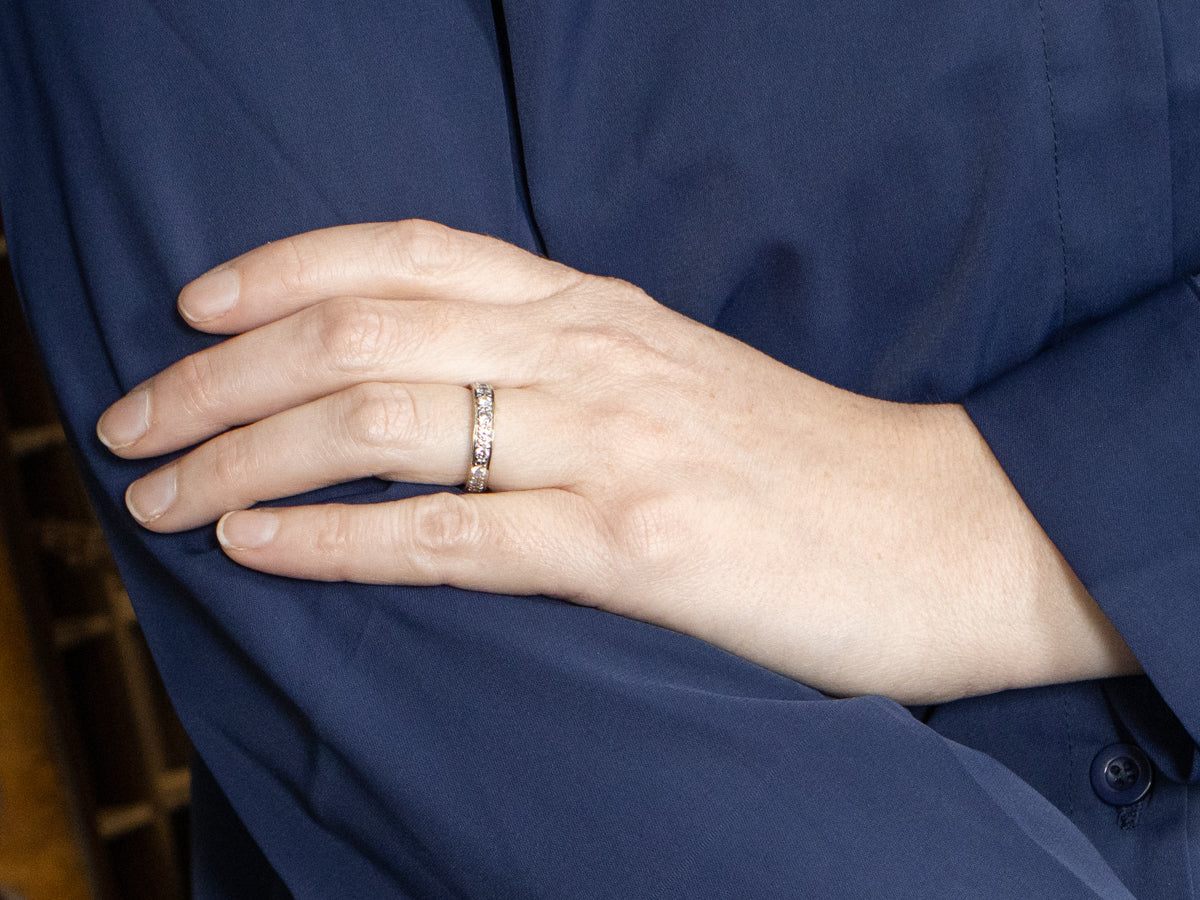 14-Karat White Gold Diamond Eternity Band