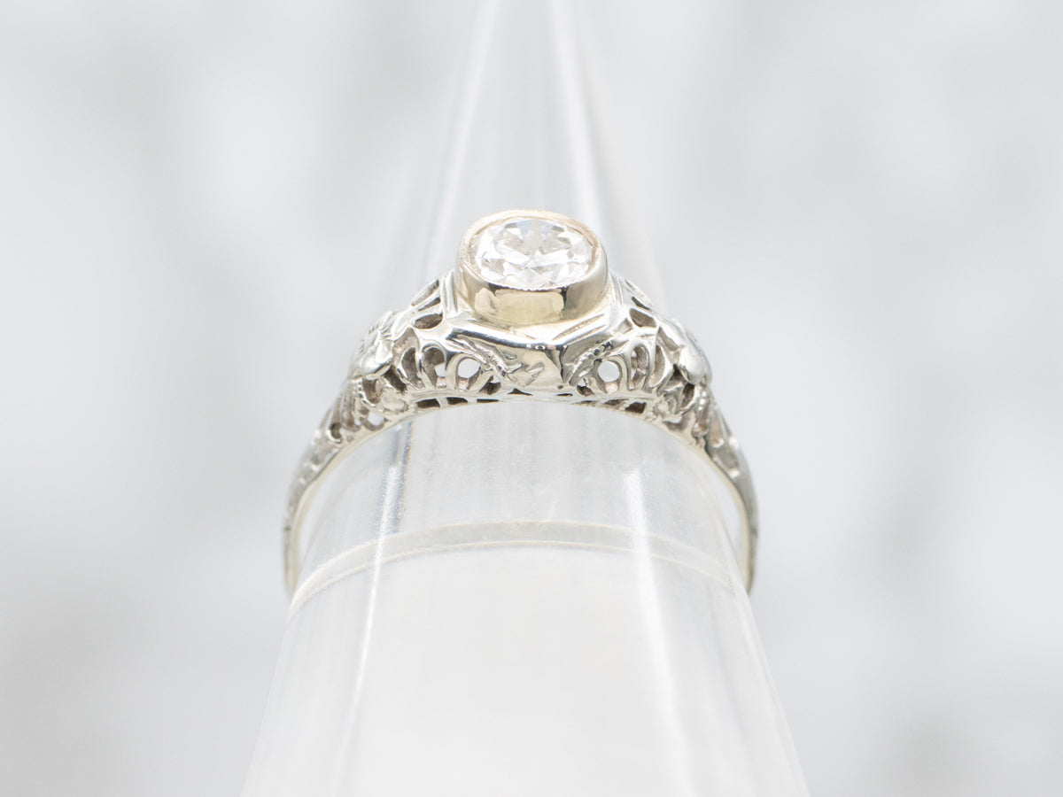 18K White Gold Antique Diamond Solitaire Engagement Ring