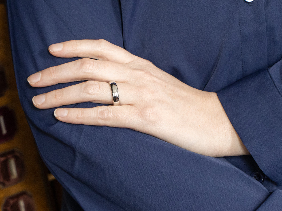 Simple Men's Platinum Wedding Band