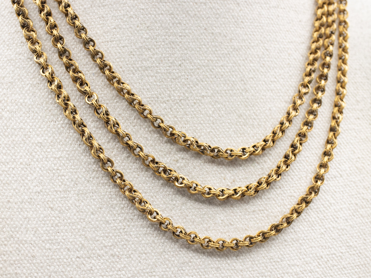 Collar de tres hilos del renacimiento victoriano