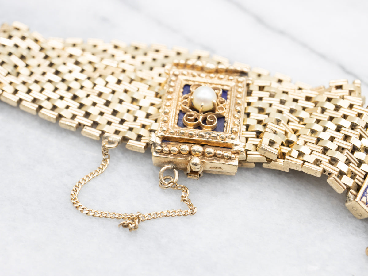 Pulsera deslizante de malla de esmalte azul y perlas victorianas de mediados de siglo de oro amarillo de 14 quilates