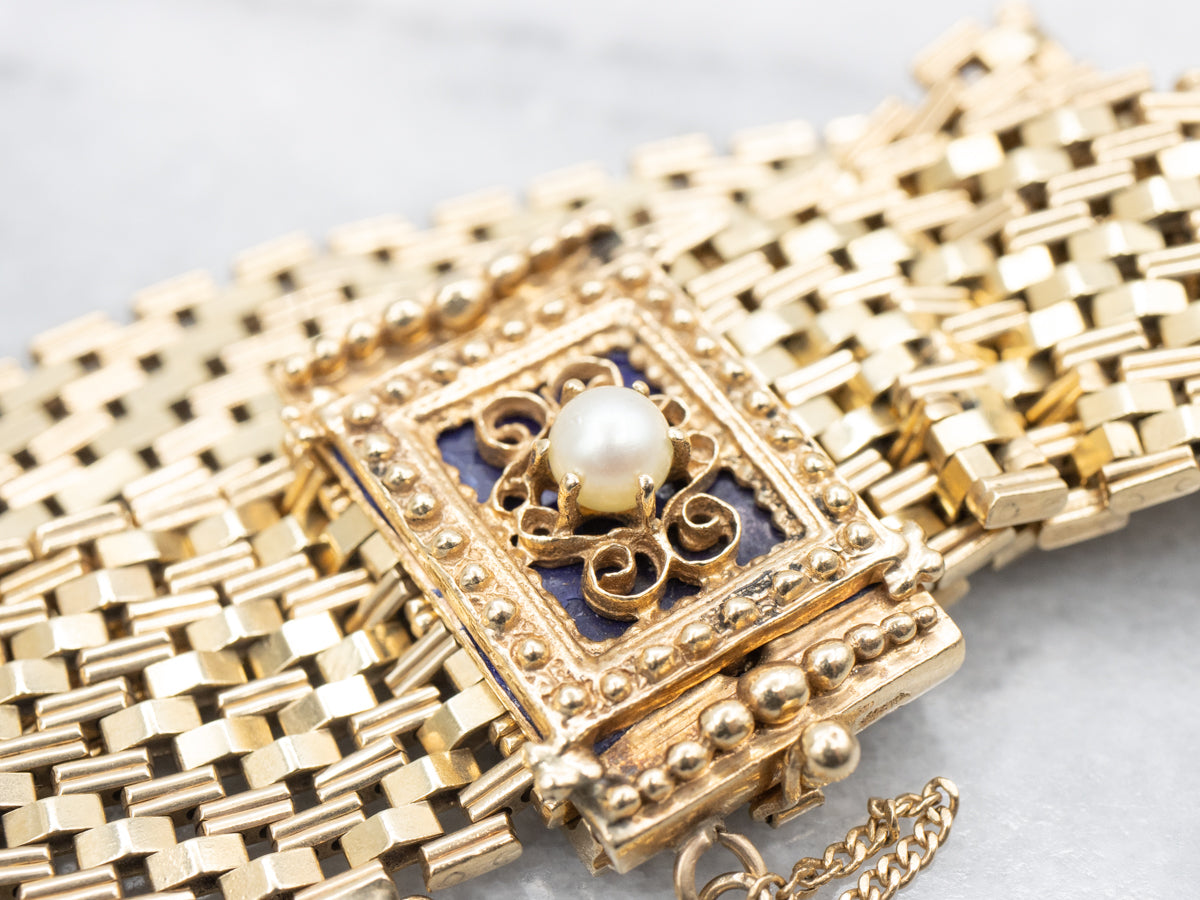 Pulsera deslizante de malla de esmalte azul y perlas victorianas de mediados de siglo de oro amarillo de 14 quilates