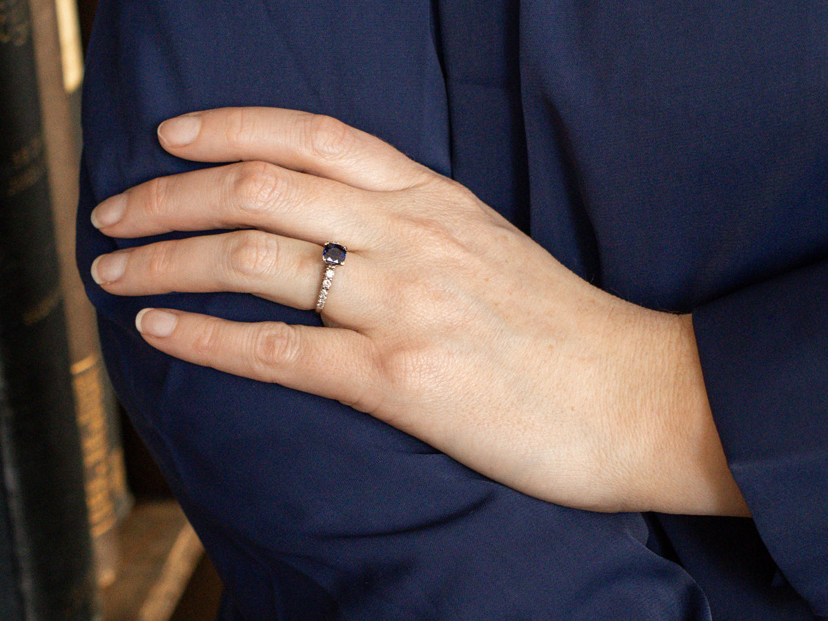 Modern Indigo-Hued Sapphire and Diamond Engagement Ring