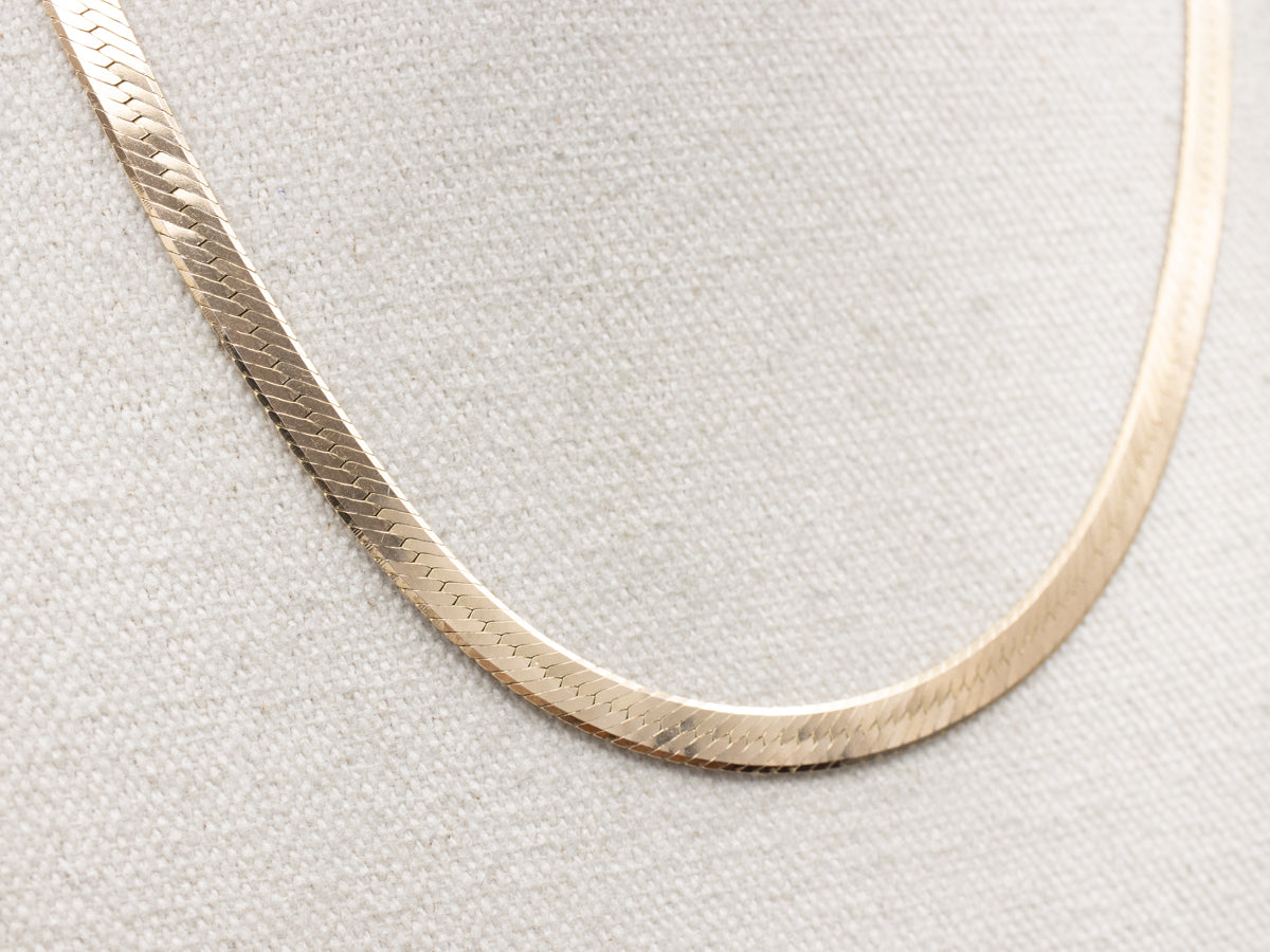 Polished Gold Herringbone Link Chain
