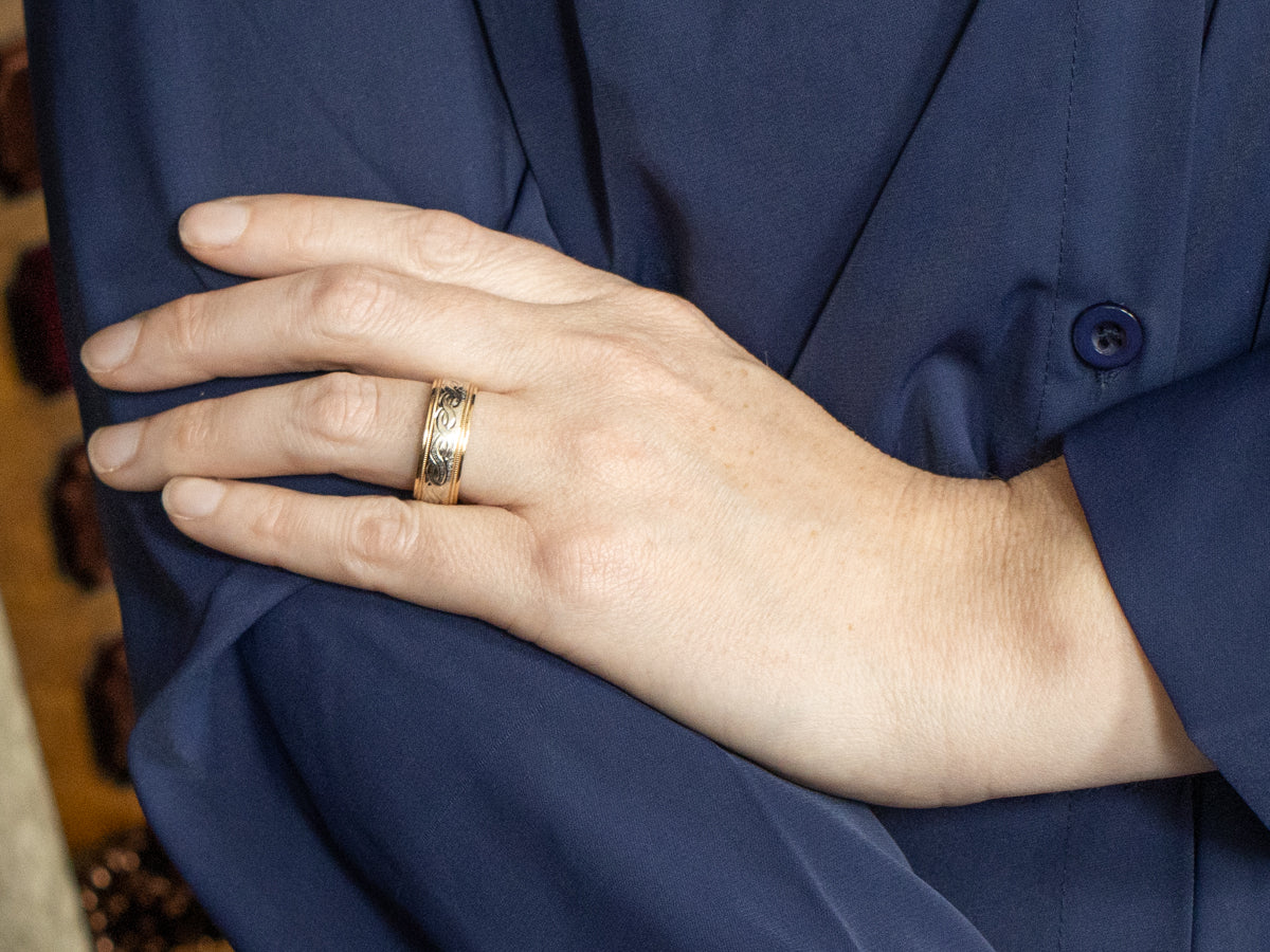 Men's Two Tone Gold Etched Patterned Band