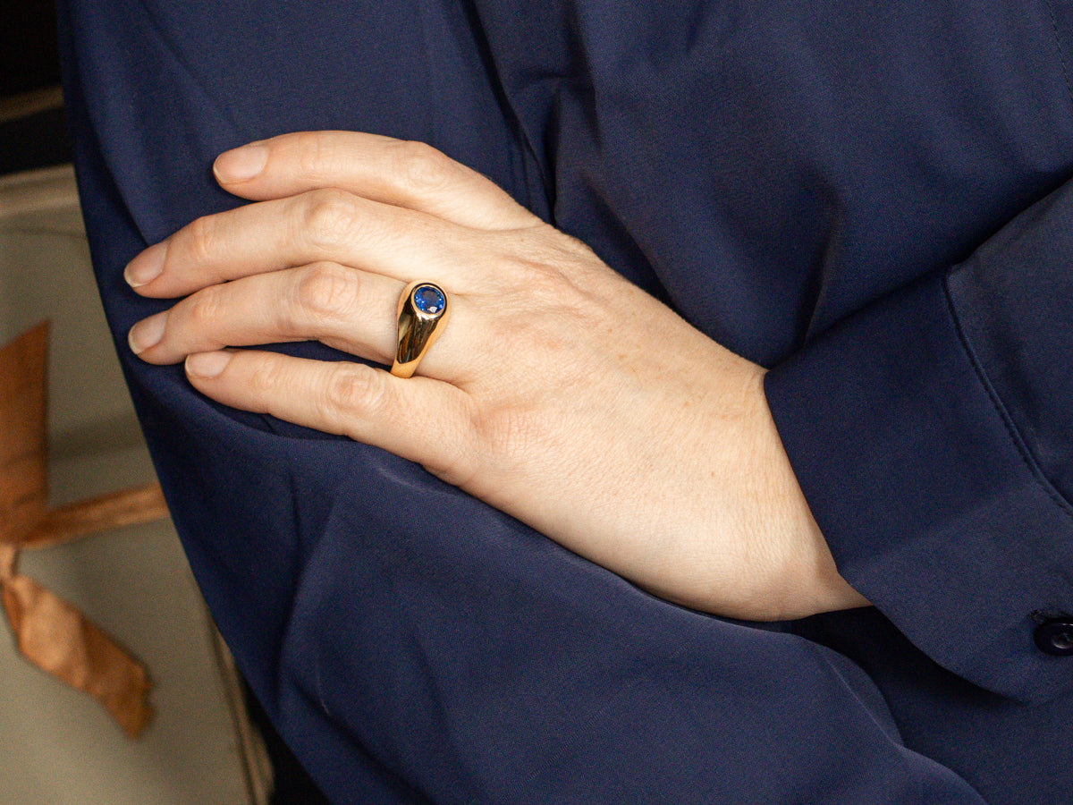 Men's Flush Set Blue Sapphire Solitaire Ring