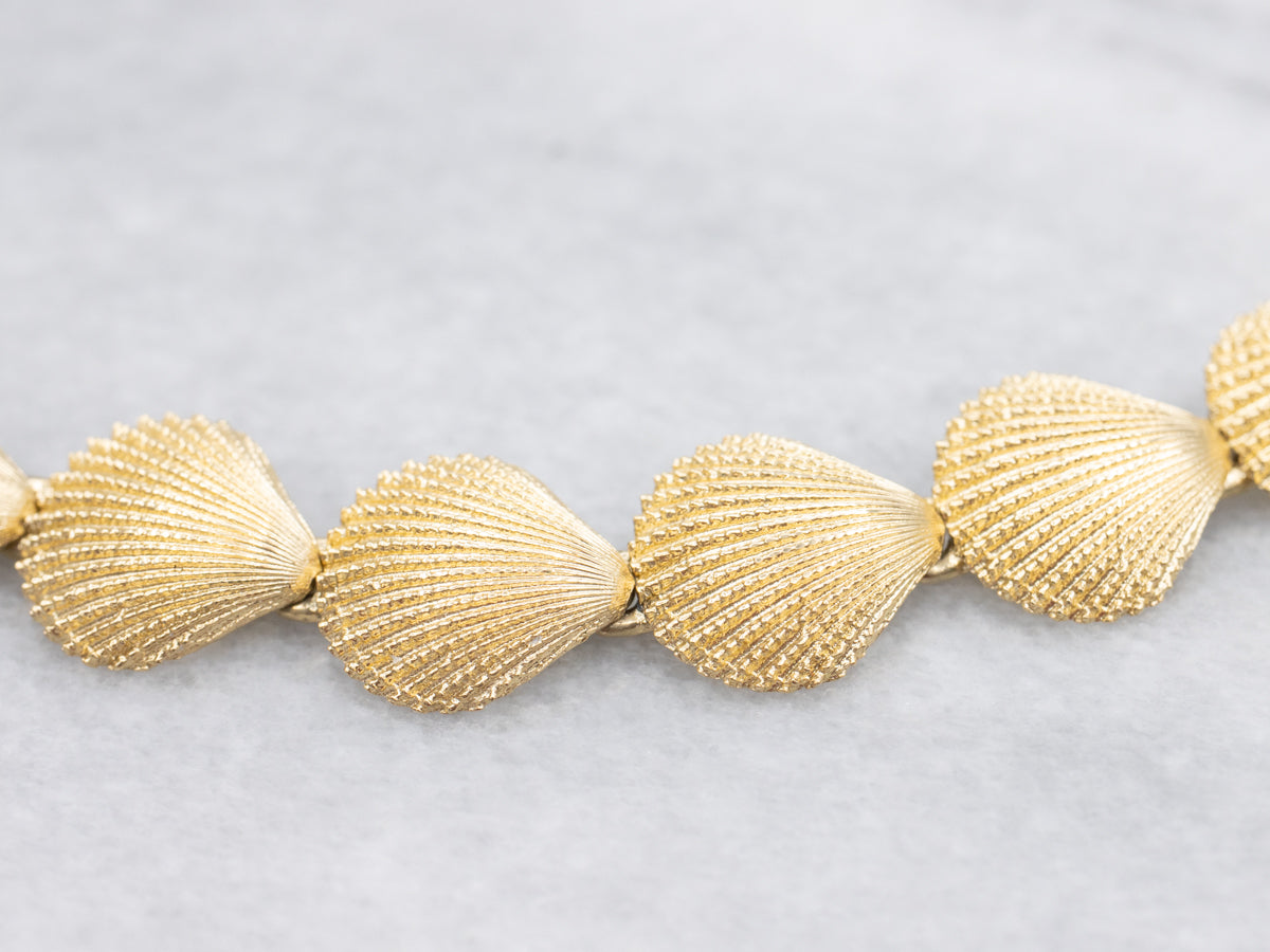 Textured Gold Scallop Shell Link Bracelet