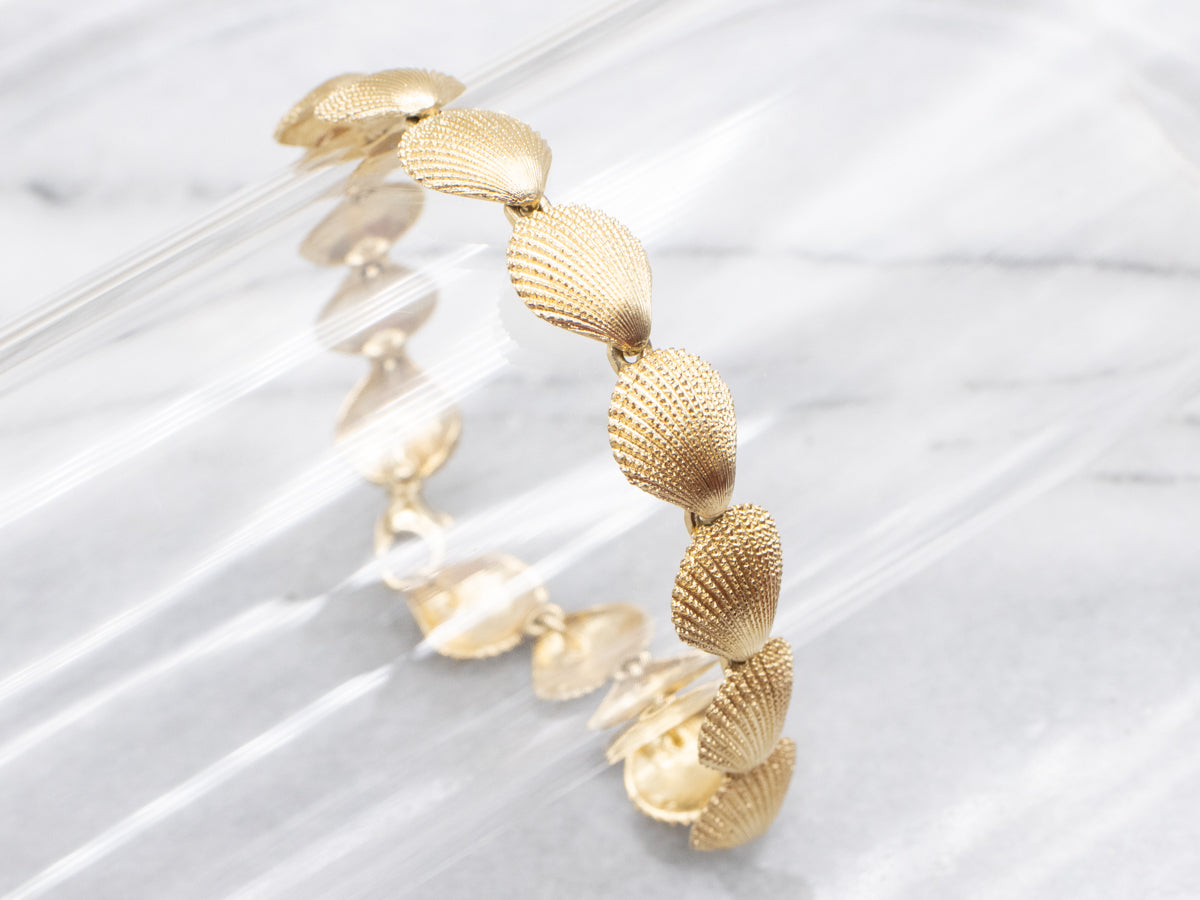 Textured Gold Scallop Shell Link Bracelet
