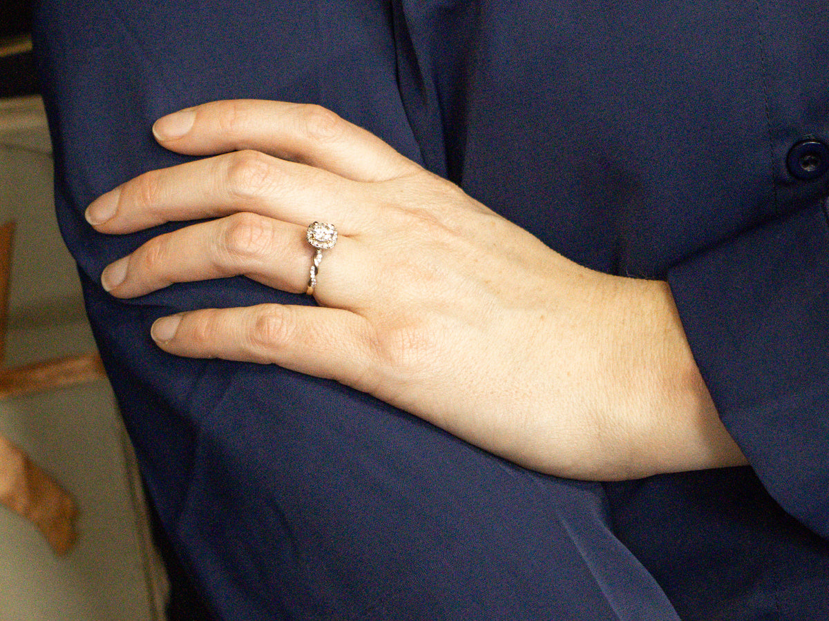 Modern Brilliant Diamond Halo Engagement Ring