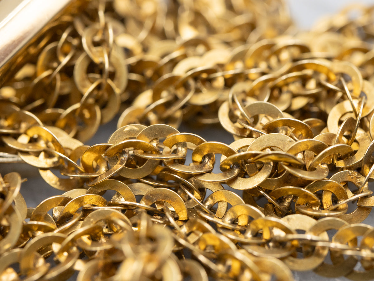 Collar de cadena tipo cable con eslabones planos especiales en oro amarillo de 18 quilates