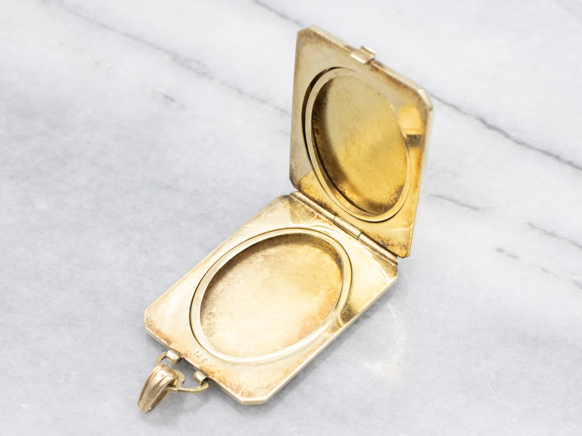 Beautifully Engraved Vintage Gold Locket