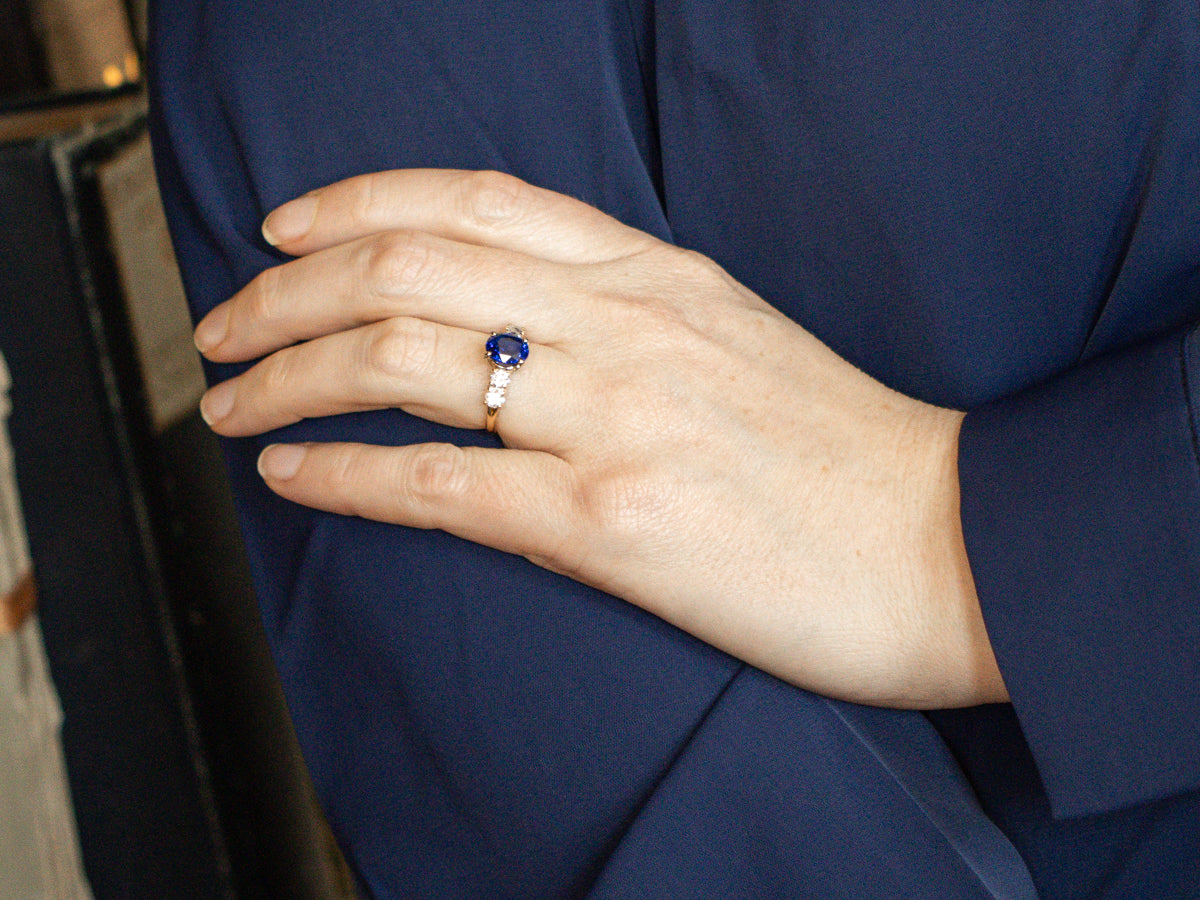 Lovely Gold Sapphire and Diamond Ring
