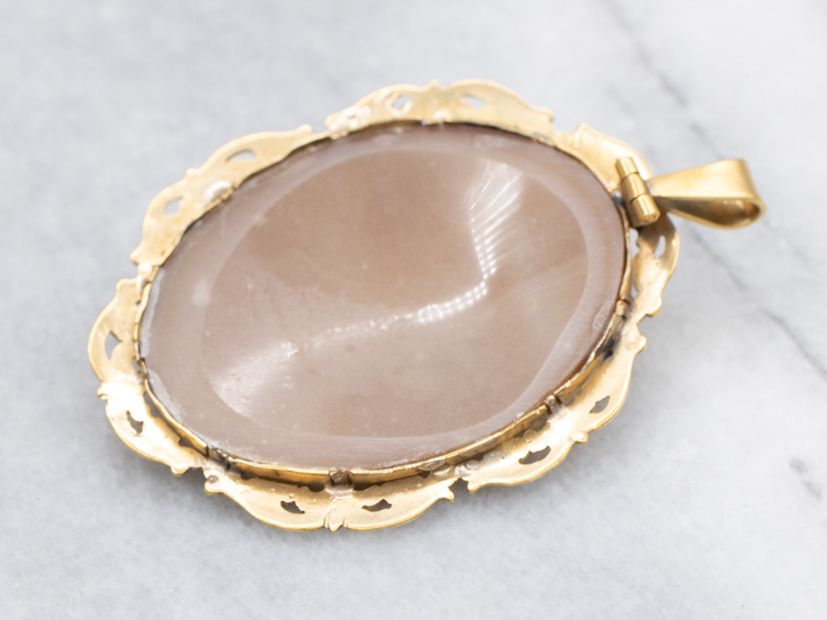Fine Shell Cameo Pendant with Filigree Frame in Yellow Gold