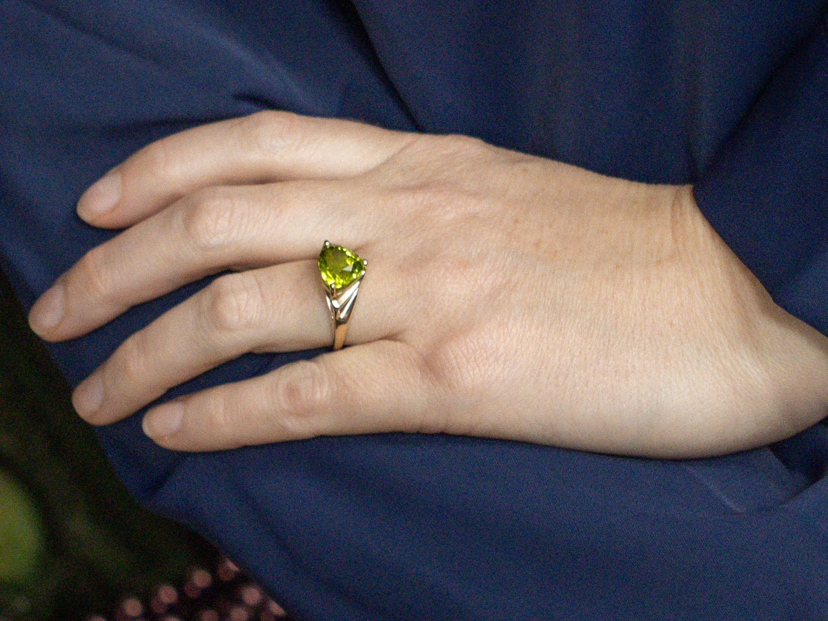 Yellow Gold Trillion Cut Peridot Ring