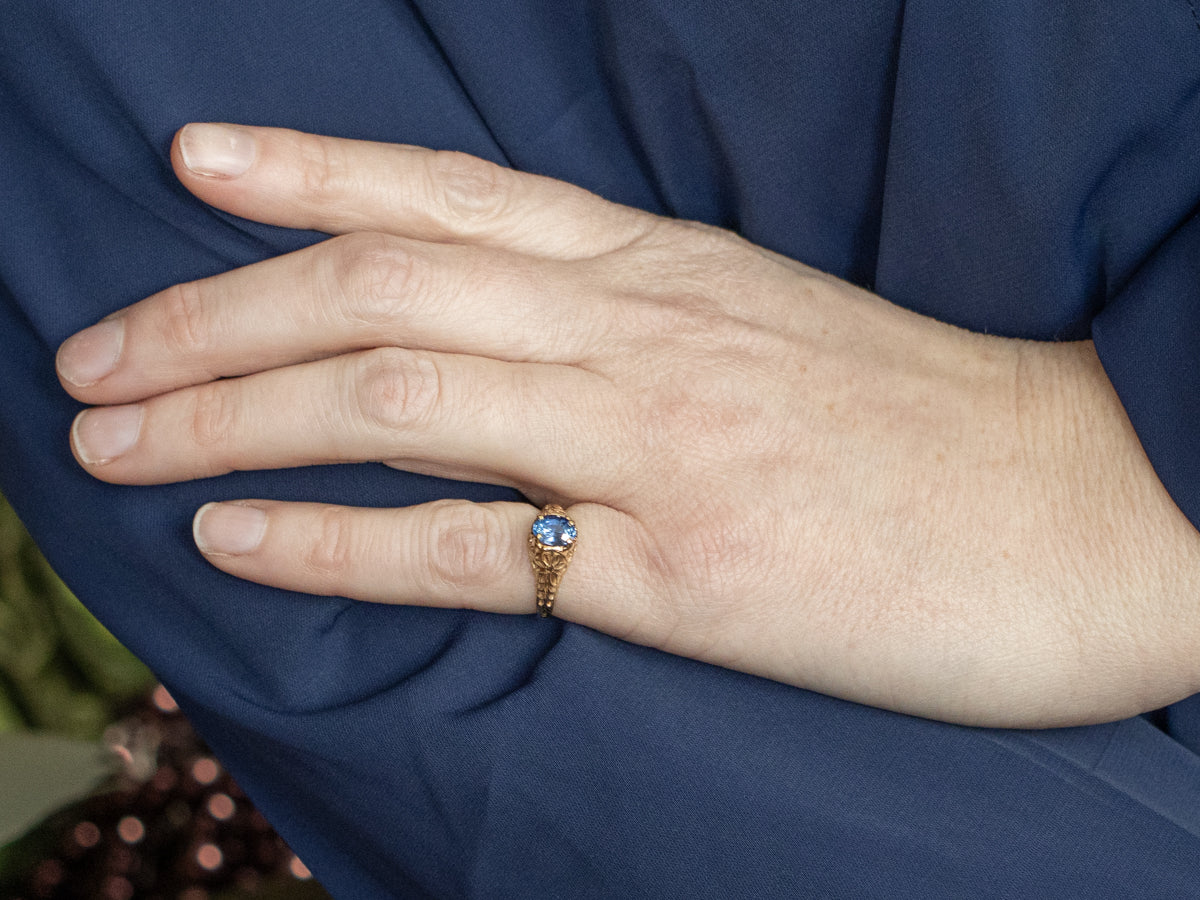 Sapphire Solitaire Yellow Gold Floral Filigree Ring