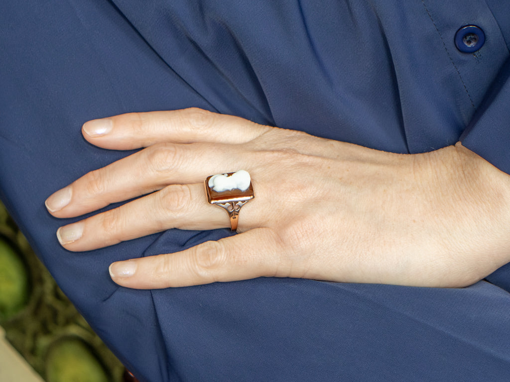 Antique Rose Gold Hardstone Cameo Ring of Alexander The Great