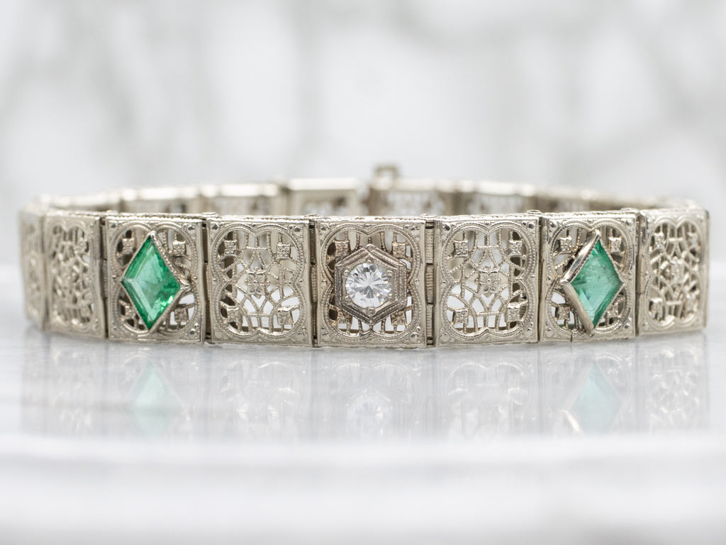 Art Deco Era Diamond and Emerald Filigree Link Bracelet