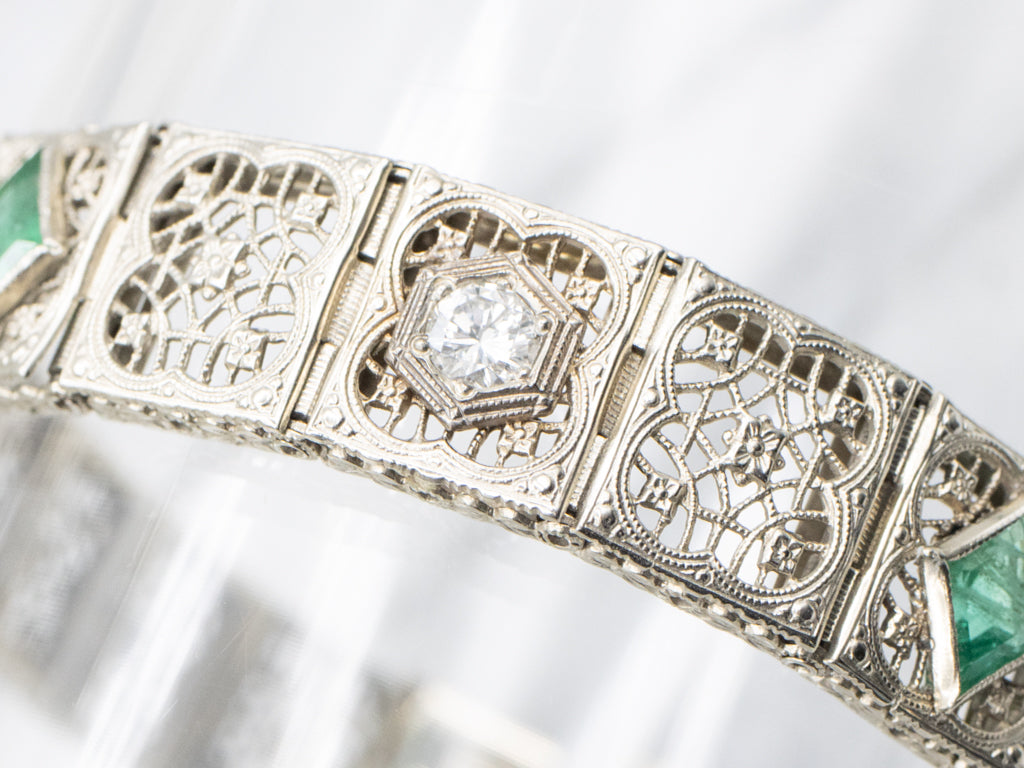 Art Deco Era Diamond and Emerald Filigree Link Bracelet