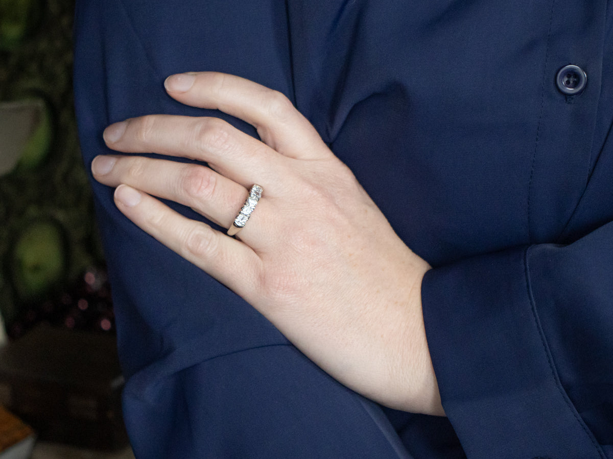 Graduated Fiver-Stone Diamond White Gold Band