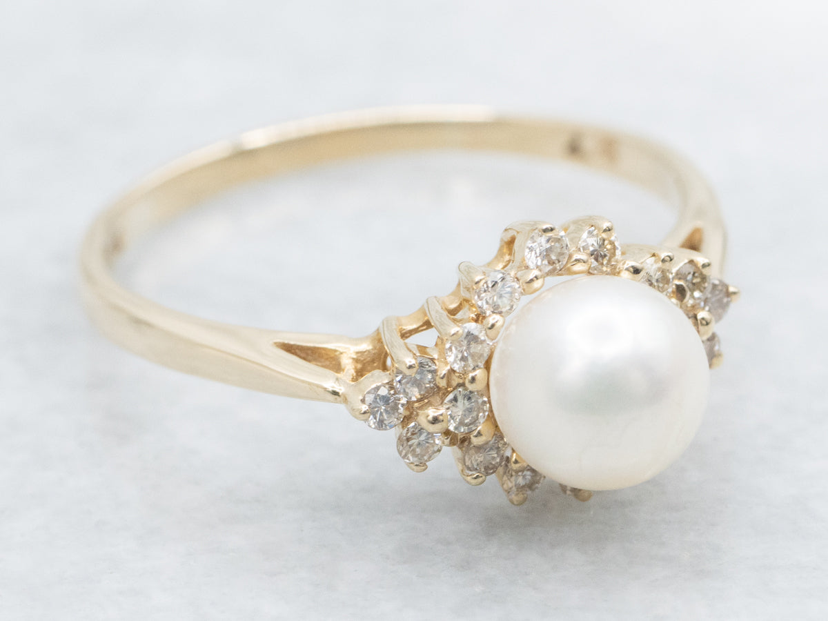Pearl and Diamond Halo Yellow Gold Ring