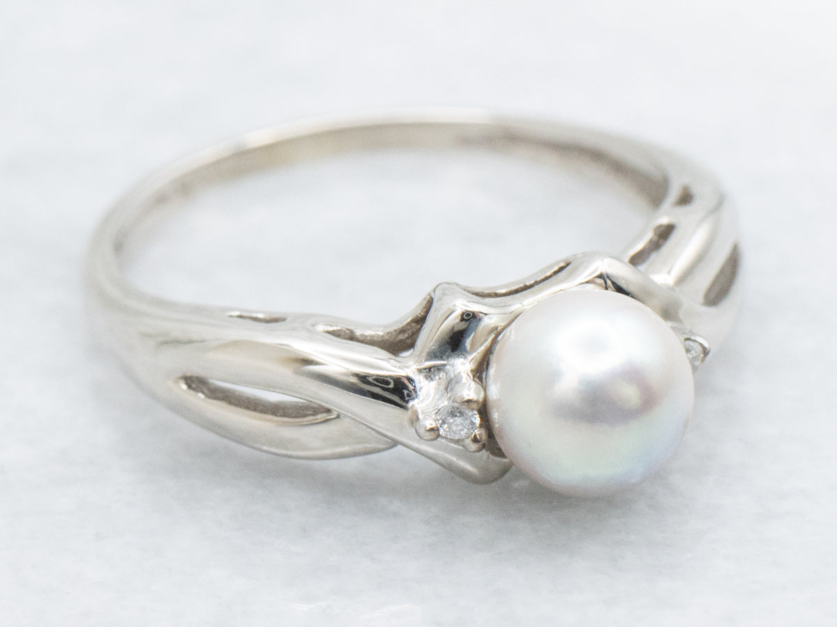 Pearl and Diamond Twisting White Gold Ring