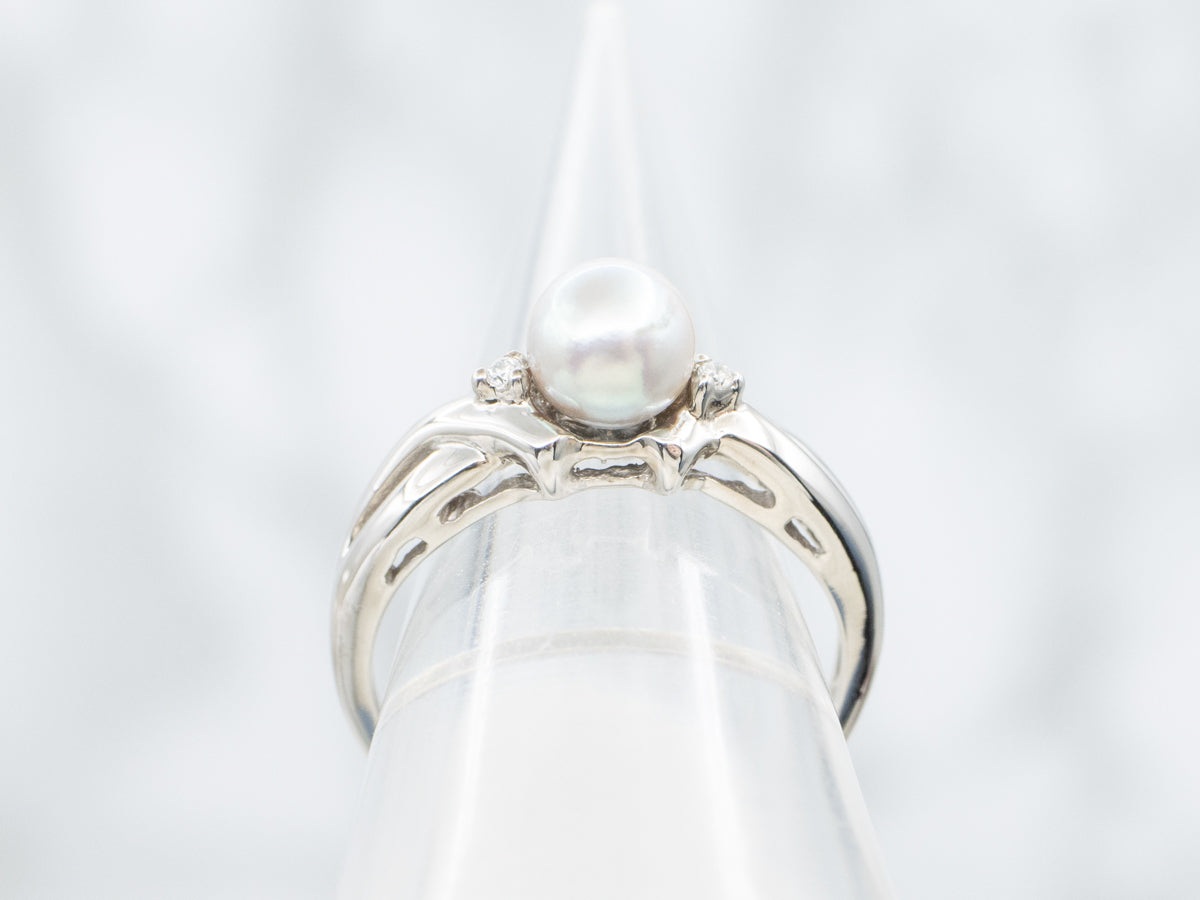 Pearl and Diamond Twisting White Gold Ring