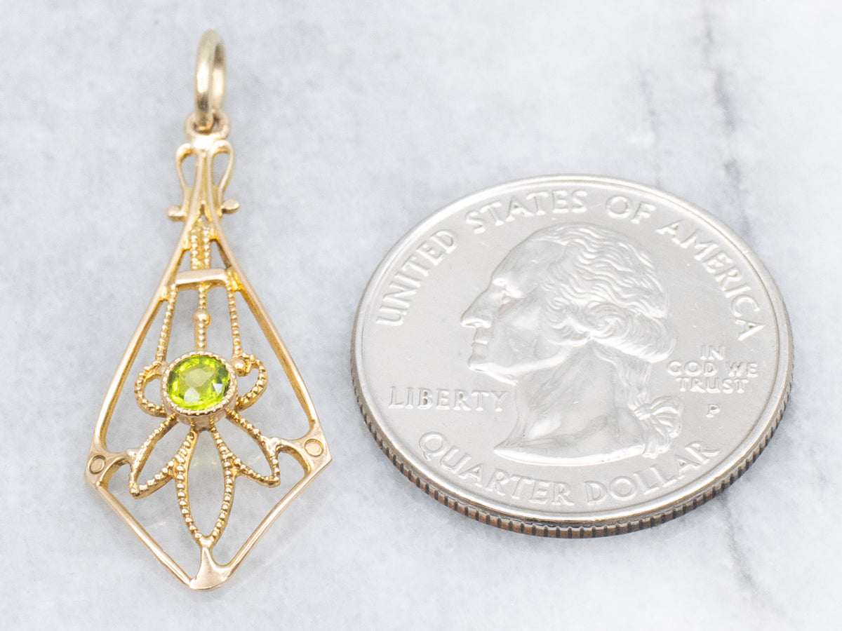 Bezel-Set Peridot Yellow Gold Lavalier Pendant
