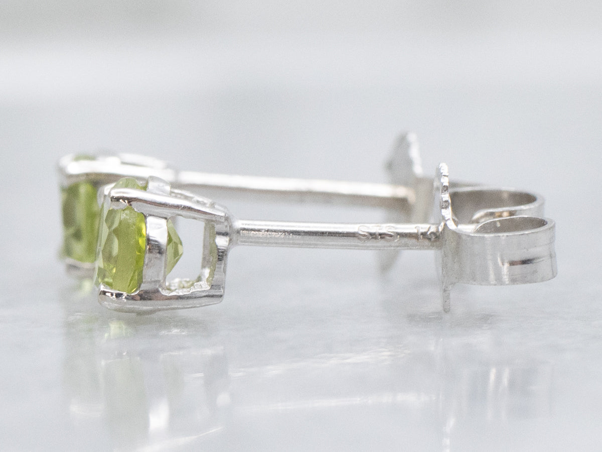 Round-Cut Peridot White Gold Stud Earrings