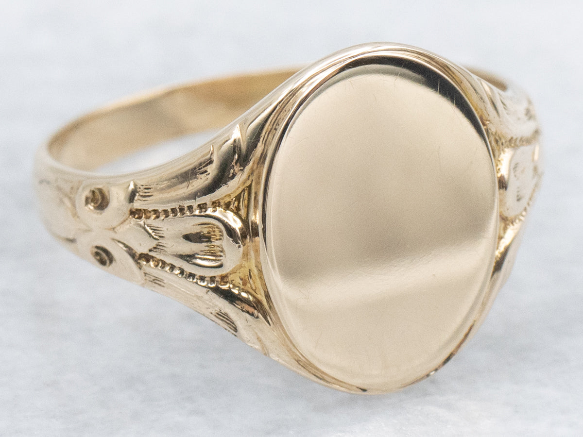 Antique Yellow Gold Signet Ring with Engravings
