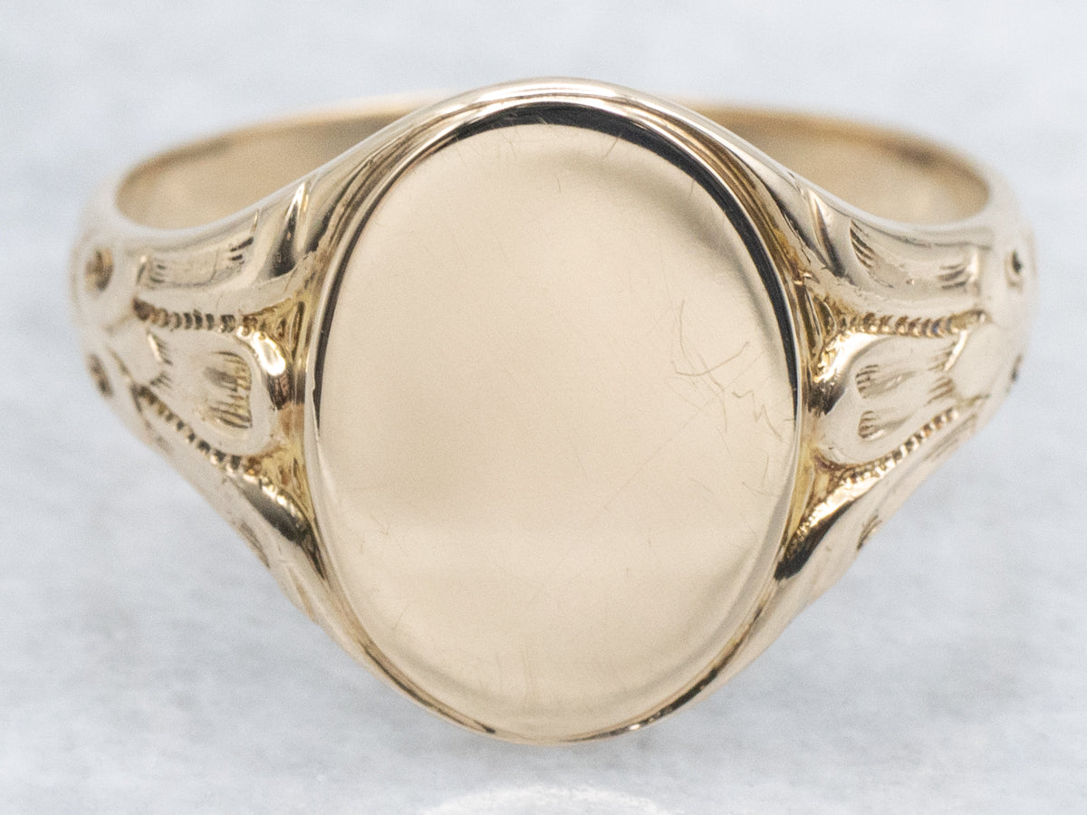 Antique Yellow Gold Signet Ring with Engravings