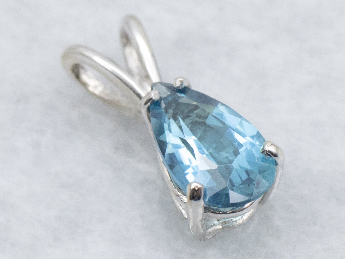 Pear-Cut Indicolite Tourmaline White Gold Pendant with Split Bail