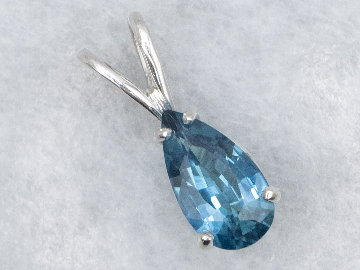 Pear-Cut Indicolite Tourmaline White Gold Pendant with Split Bail